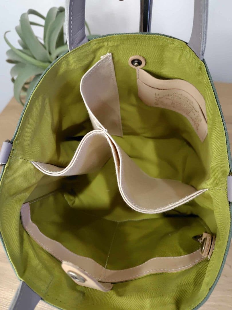 ミナペルホネン /タンバリンクロスカケラパッチ/しきりトートSサイズ/カーキ