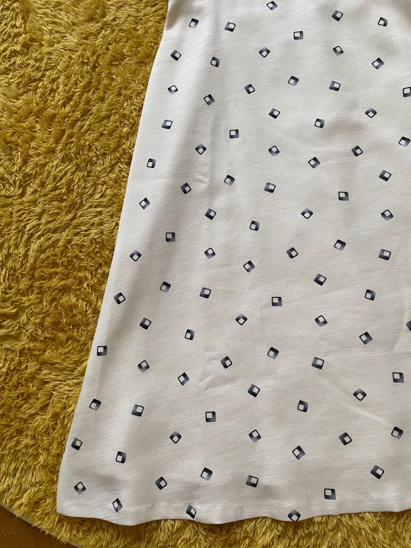 2025SSストロベリーフィールズ　キュービードロップワンピース