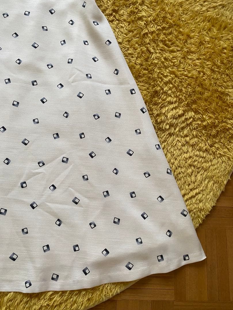 2025SSストロベリーフィールズ　キュービードロップワンピース