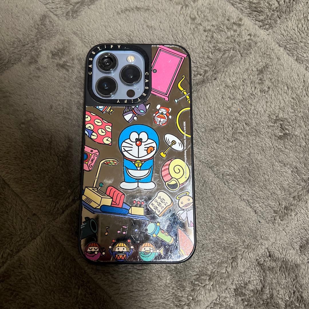 iPhone13pro 本体 カメラ割れあり