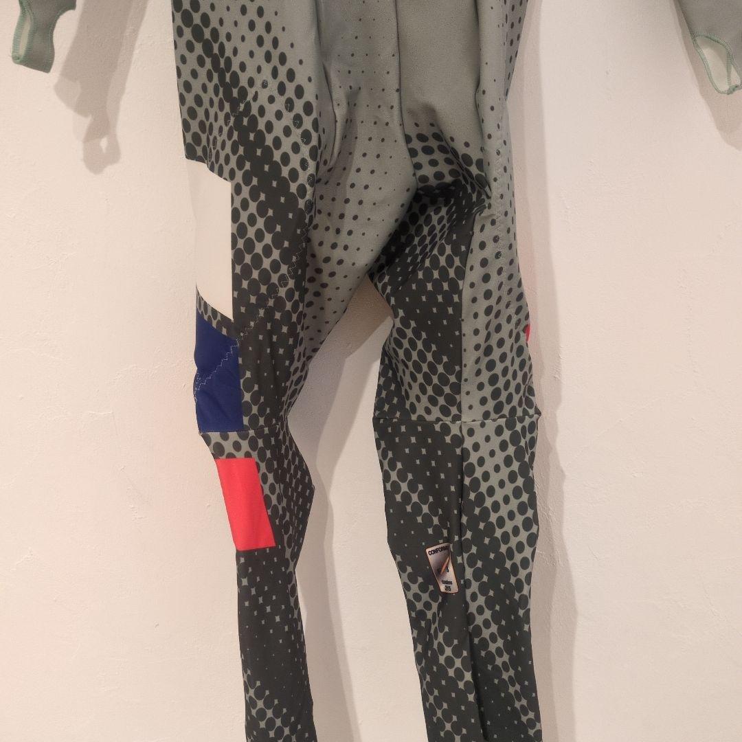 も*か様 【新品タグ付きFIS対応】VIST 競技ワンピース　サイズS