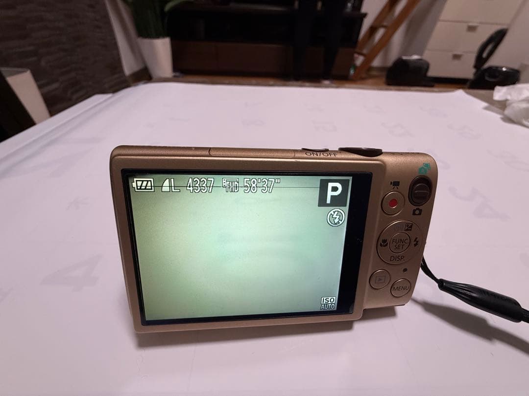 Canon IXY 620F ゴールド