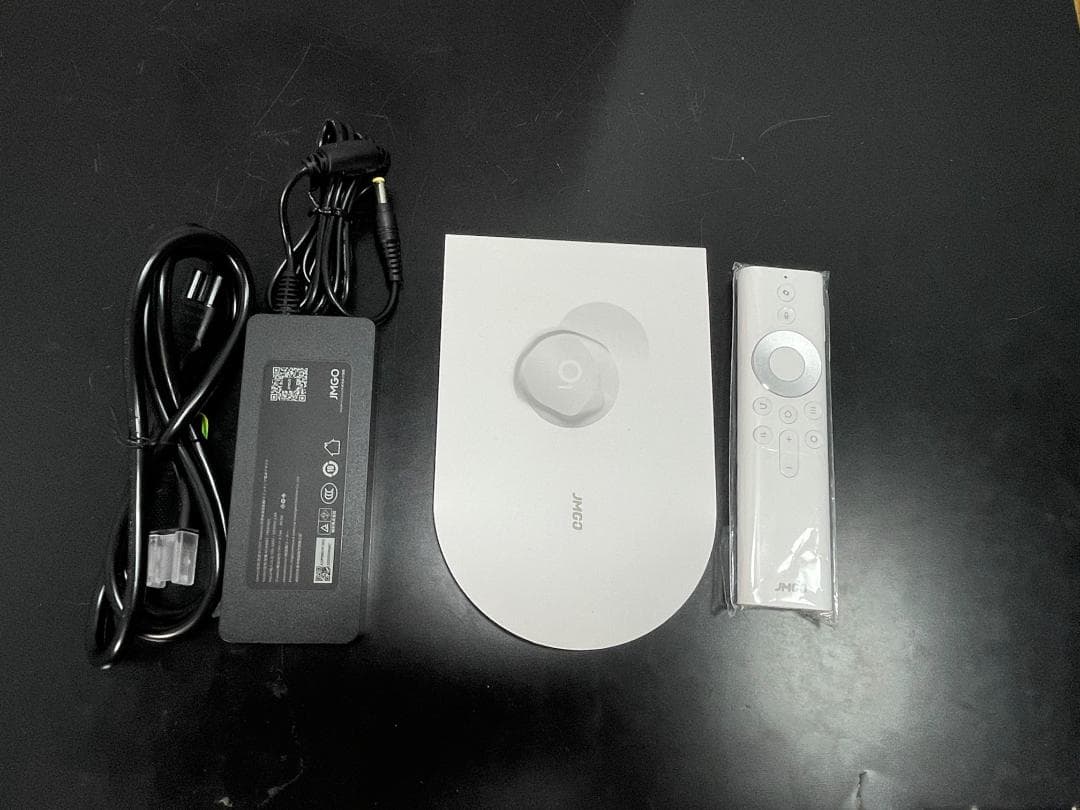 Y♢871　JMGO 超短焦点プロジェクター O1 WONDER WALL 美品