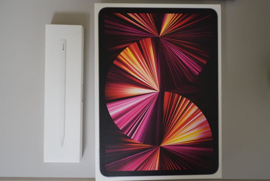 【f】iPad Pro 11インチ（第3世代）＋Pencil付き