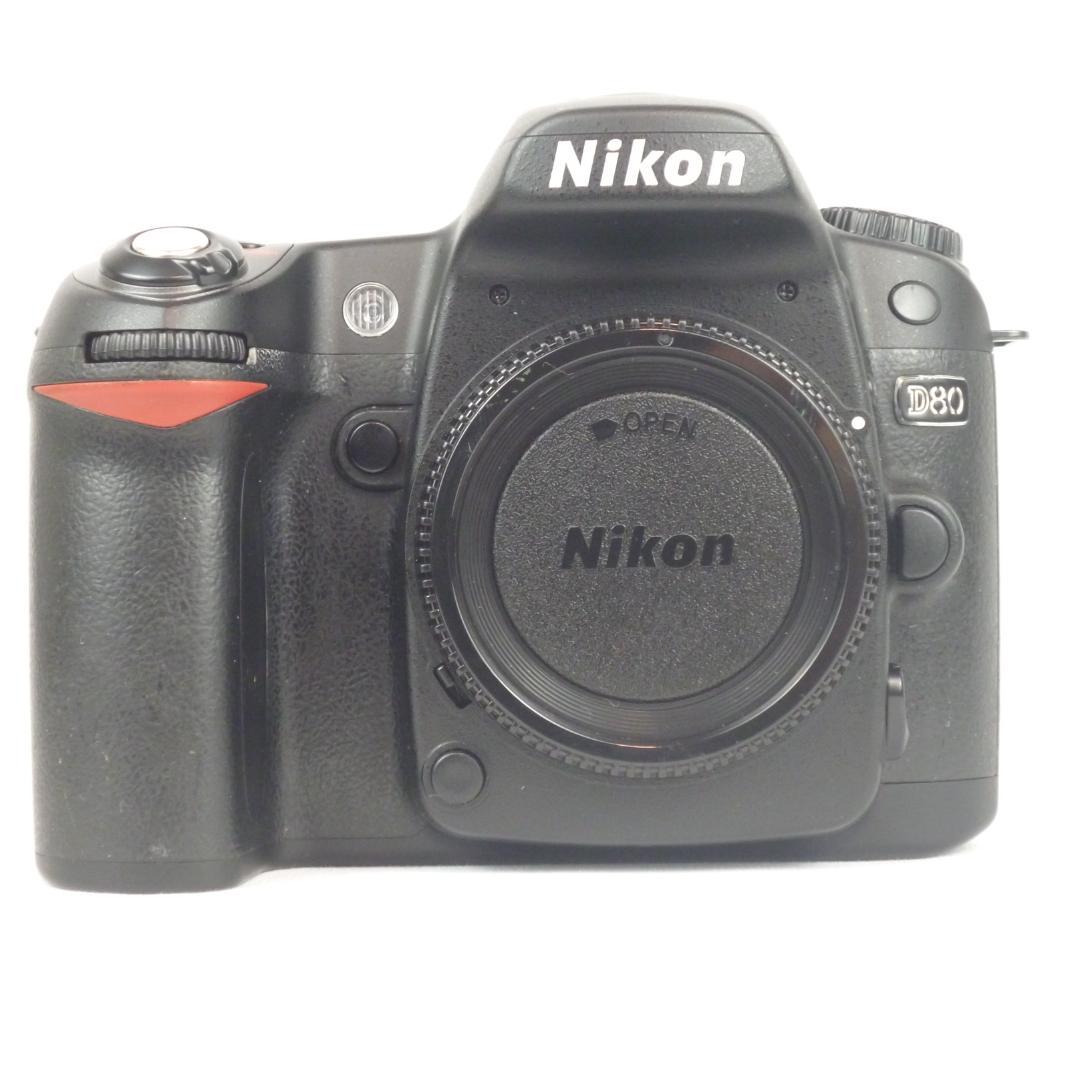 【Nikon】ニコン D80 + タムロンレンズ18-200mm 動作品