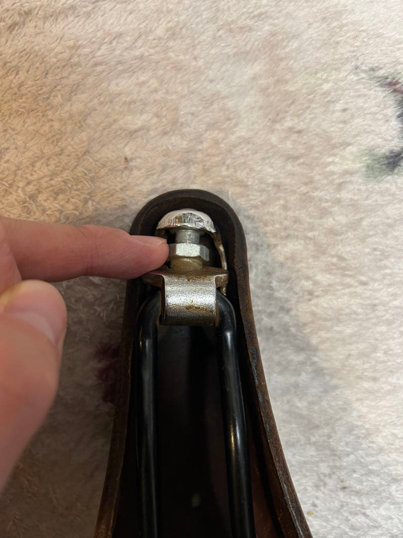 あ*き様 BROOKS ブラウンレザーサドル　めちゃくちゃ渋い色！