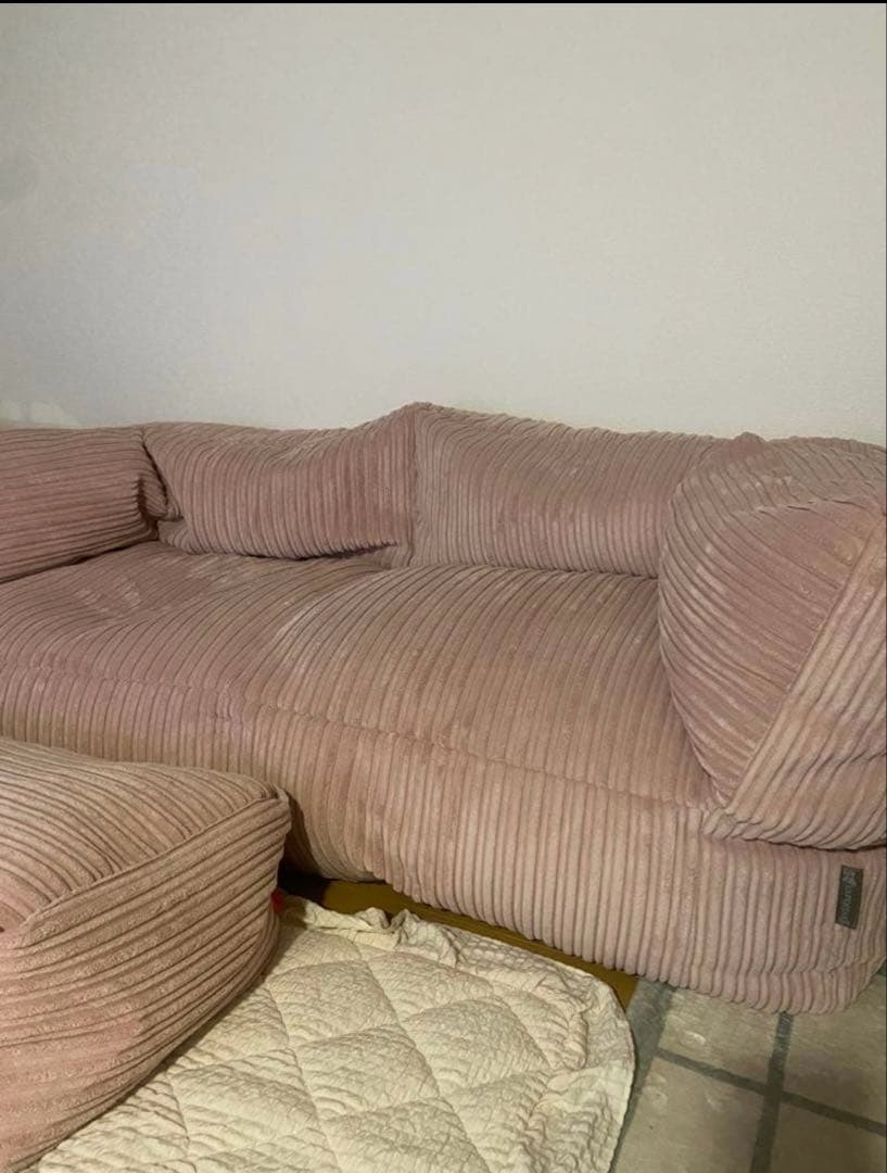 【送料¥12000込み】loungepug ビーズクッション ピンク