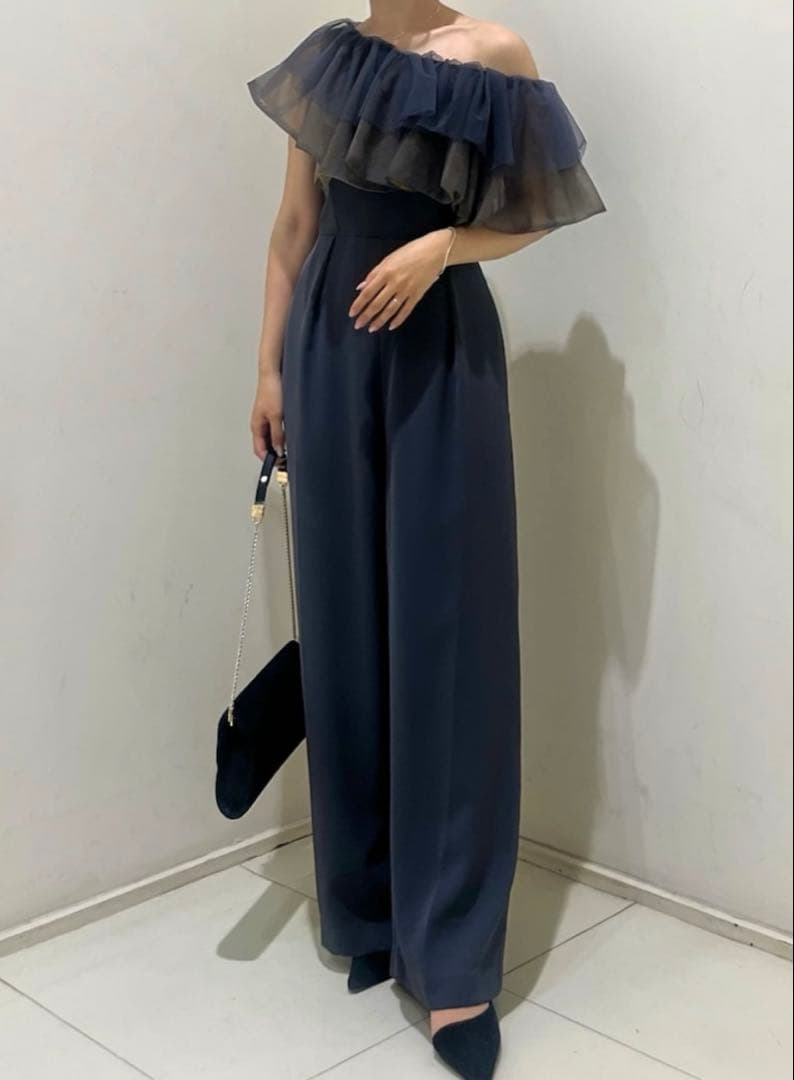 12/11 限定価格✨LAGUNAMOON【新品】チュールカラーベアパンツドレス