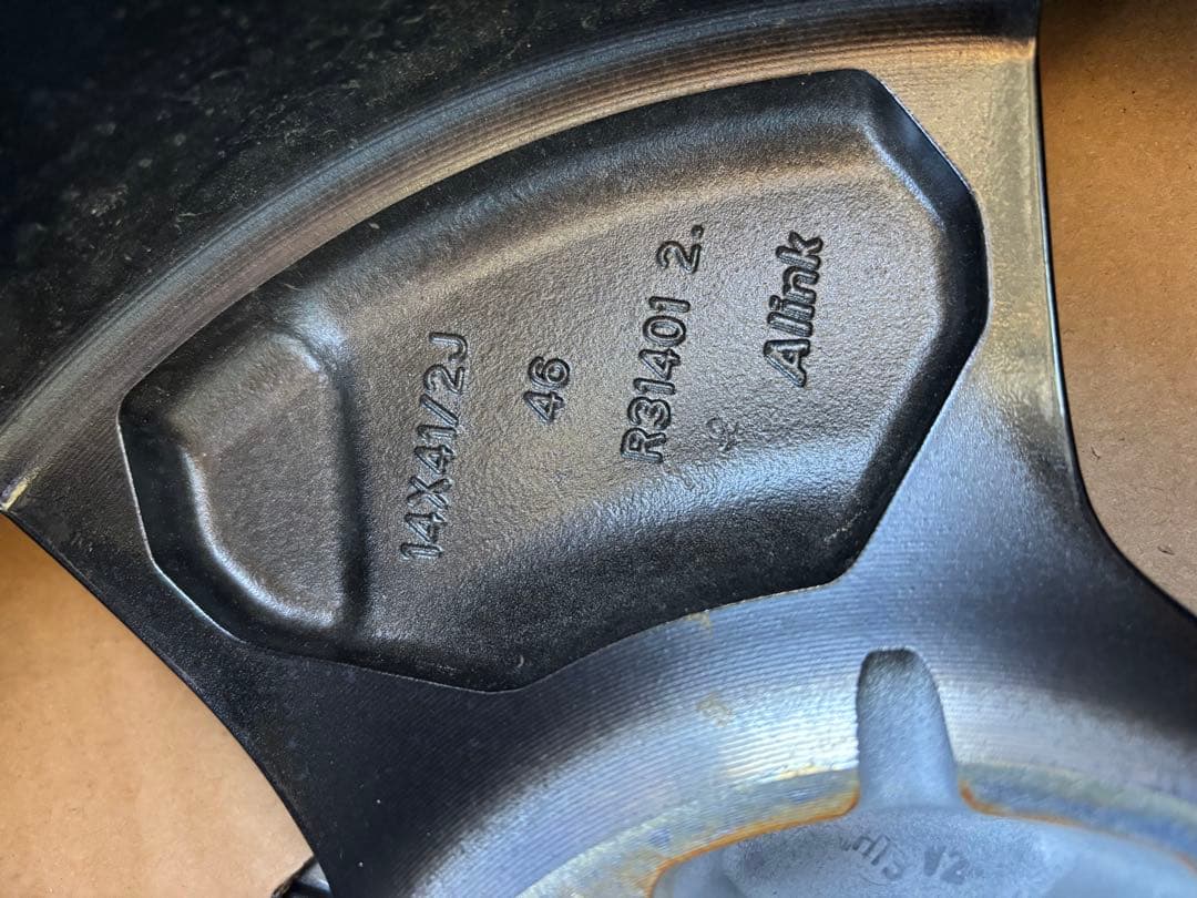 NISSAN 14インチ ホイールセット YOKOHAMAタイヤ　新車外し