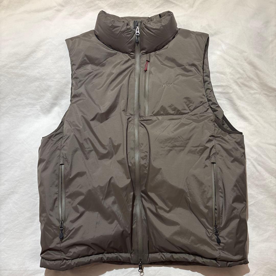 NANGA オーロラテックス スタンドカラー ダウンベスト