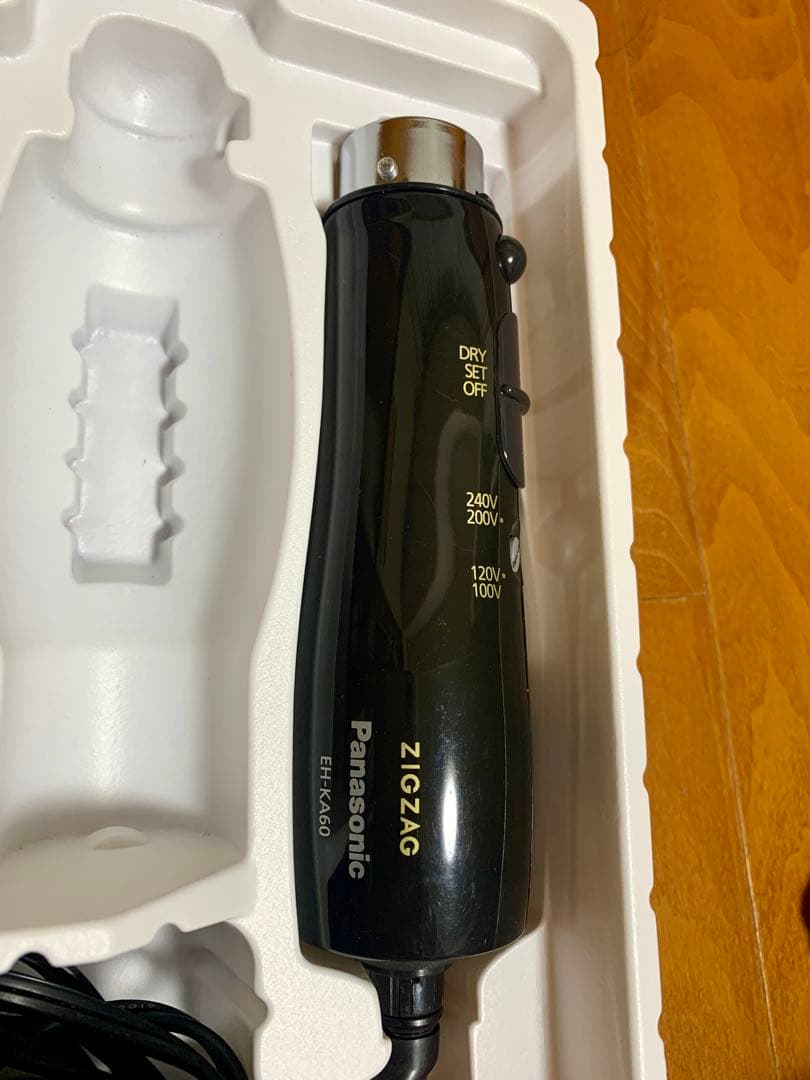 パナソニックPanasonic くるくるドライヤー EH-KA60 海外使用可