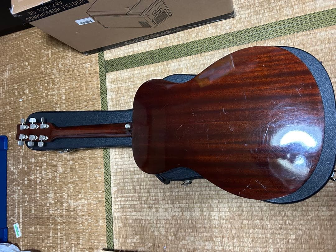 ヤマハ YAMAHA FG-130 グリーンラベル　ギター　中古品　ケース付き