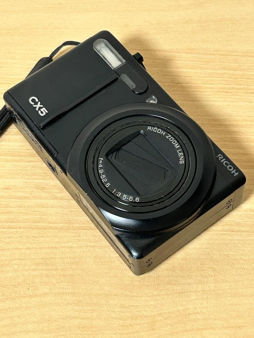 yoketehiさま高機能コンデジ！RICOH CX5 コンパクトデジタルカメラ