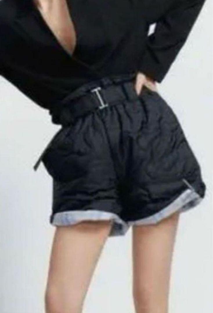 GANNI キルティングショートパンツ