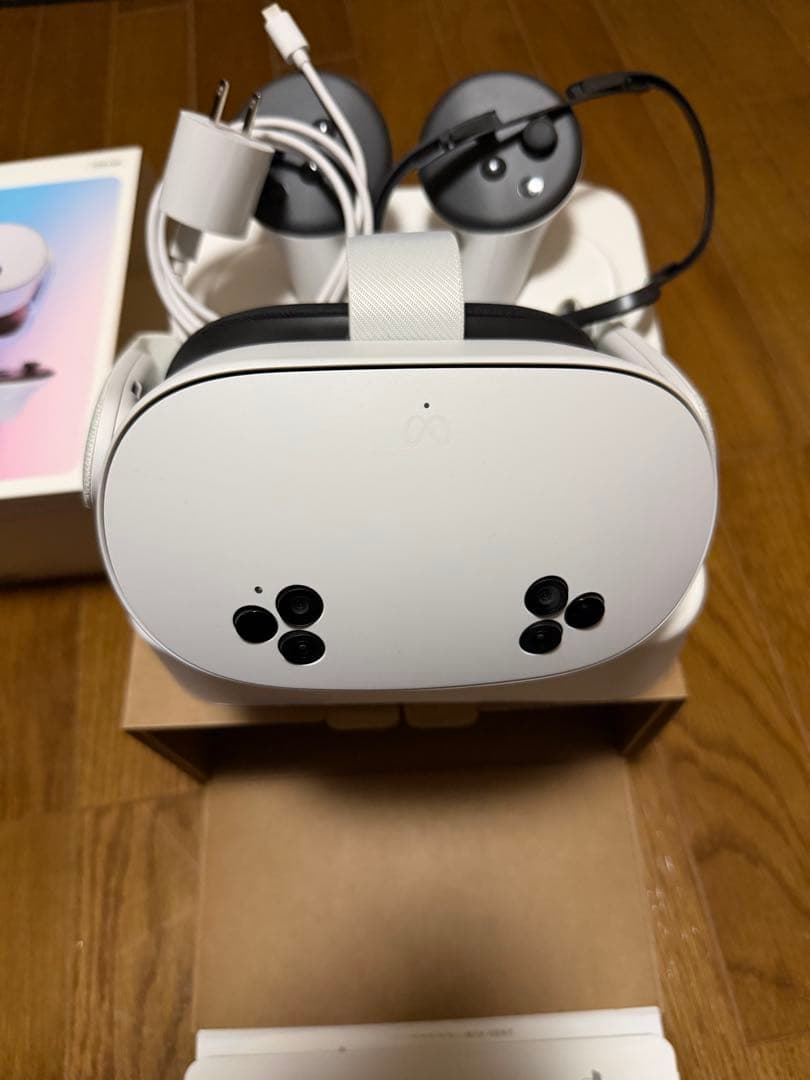 【未使用に近い】 Quest 3 VRヘッドセット