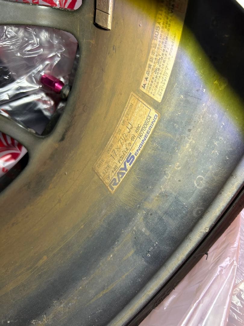 希少品　限定色ボルクレーシングCE28N 177.5j114.3 5H+484本