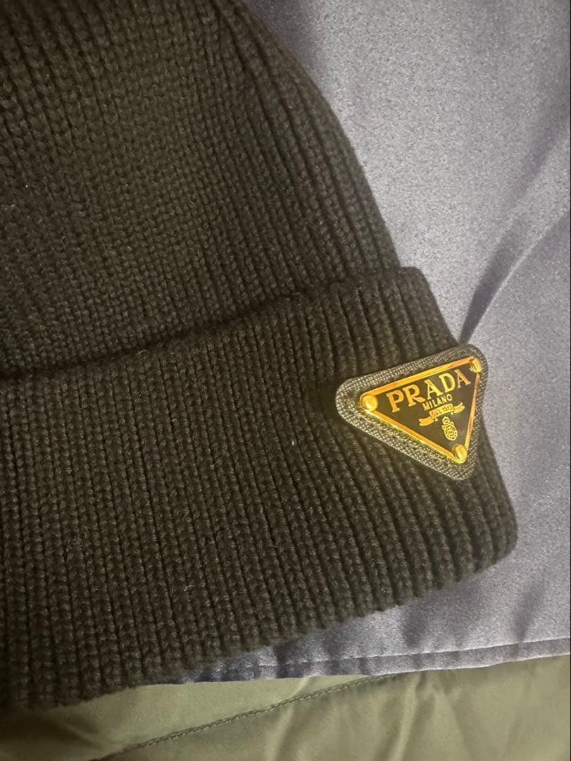 Prada ニット帽子☆男女兼用