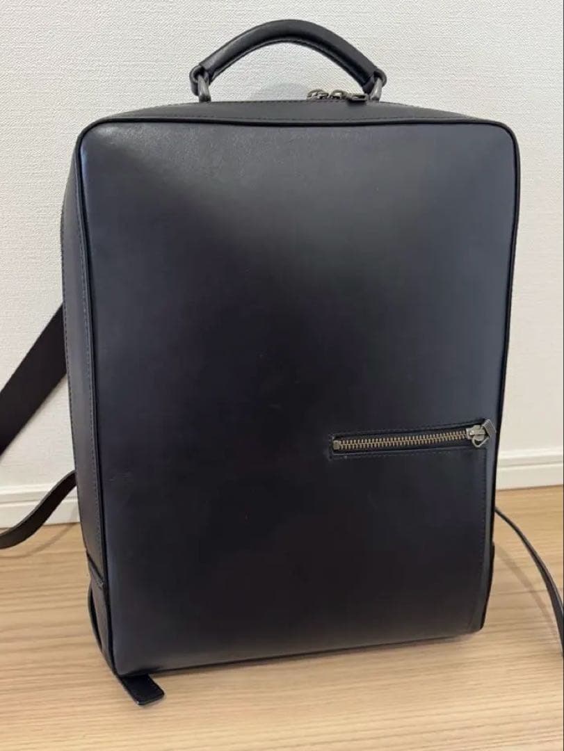 マザーハウス アンティークスクエア バックパック リュック　アンティークブラック