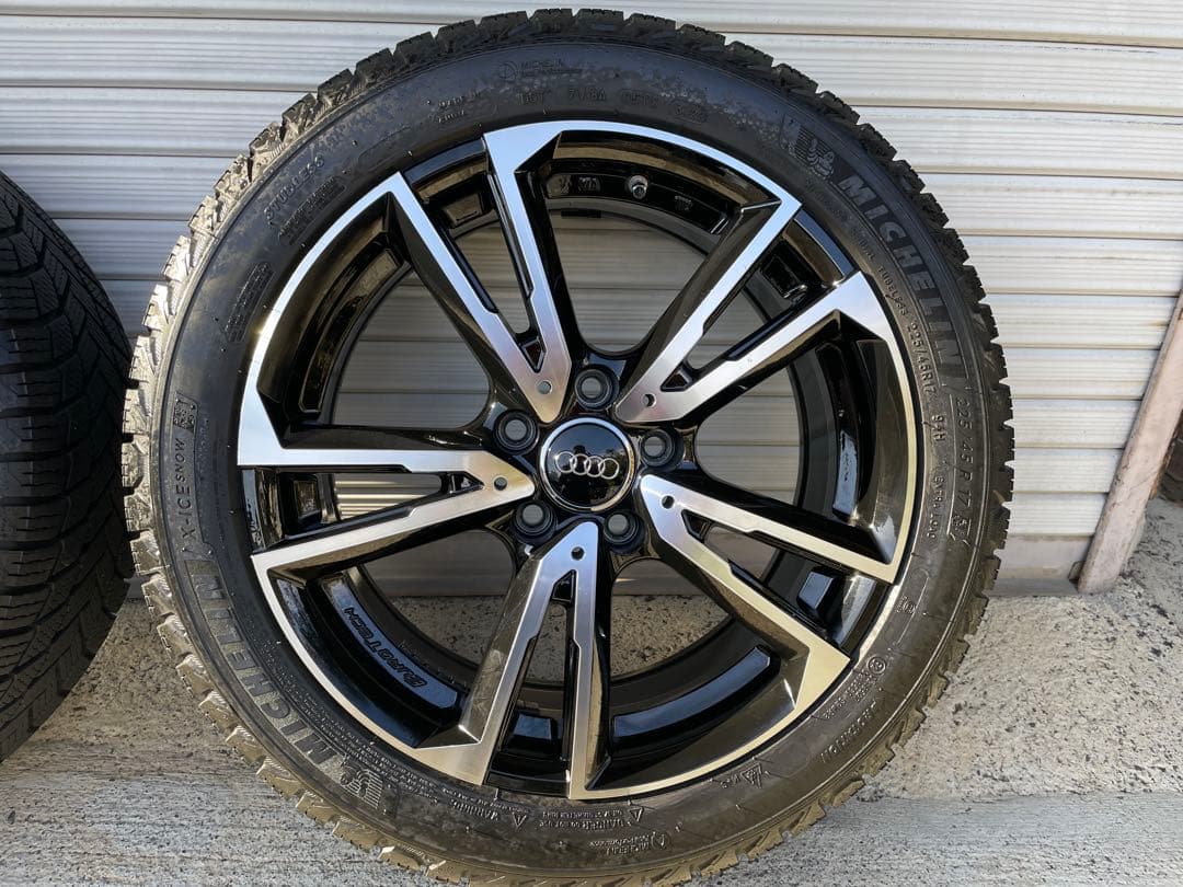 ホイール付きスタッドレスタイヤ