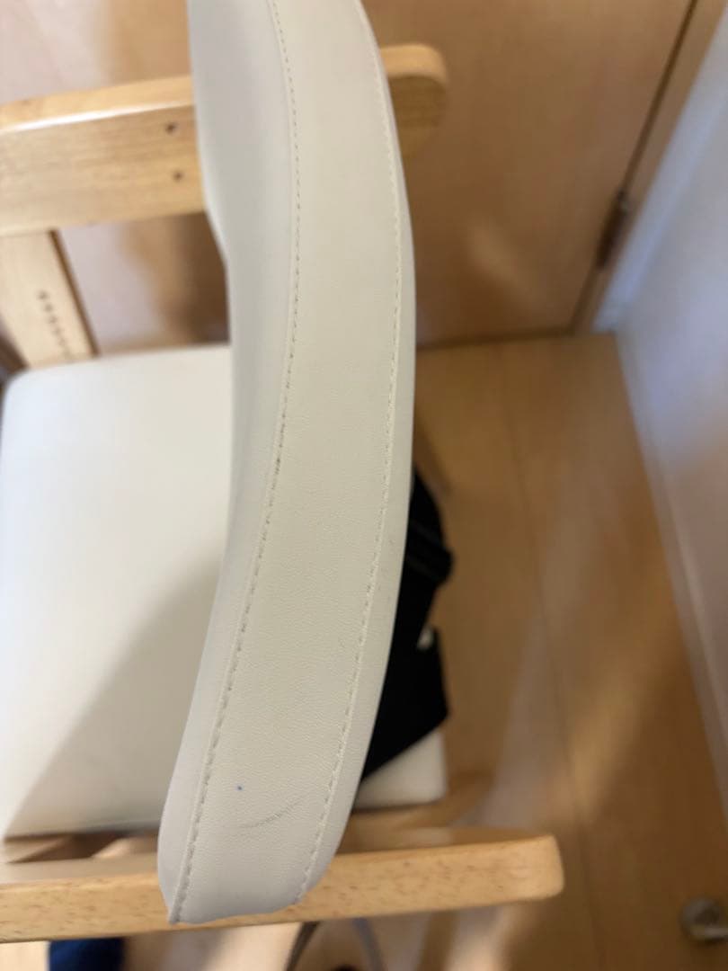 タンスのゲン　ガード付きハイチェア