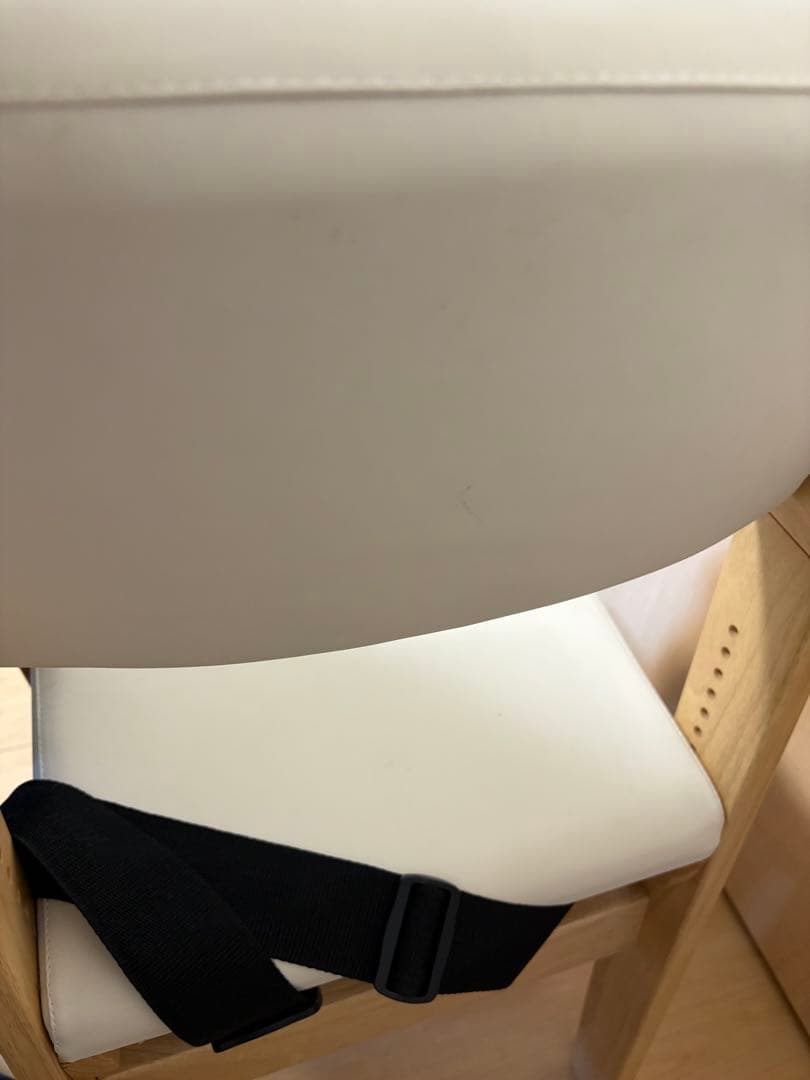 タンスのゲン　ガード付きハイチェア