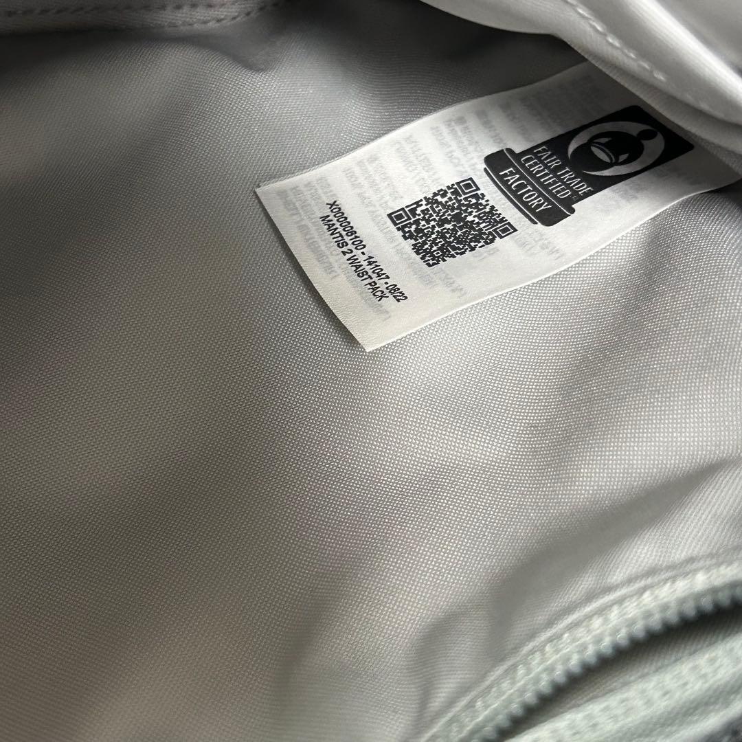 アークテリクス マンティス2 ブラック×ゴールドロゴ