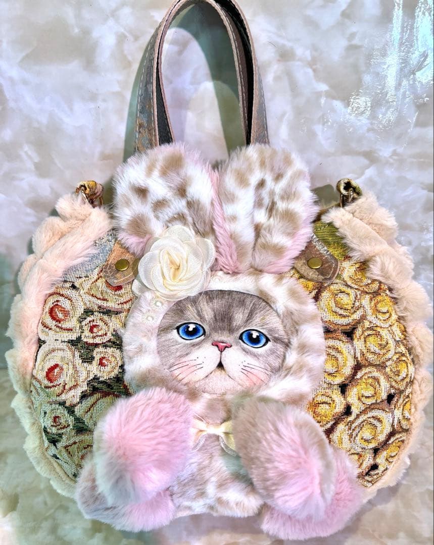 あ*き様 コヤンイサムチョン　ぽってり本革持ち手のバッグ　　　　ベージュファー