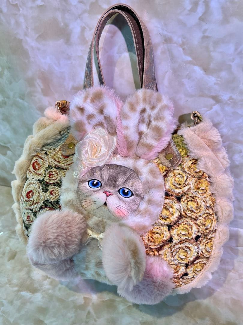 あ*き様 コヤンイサムチョン　ぽってり本革持ち手のバッグ　　　　ベージュファー