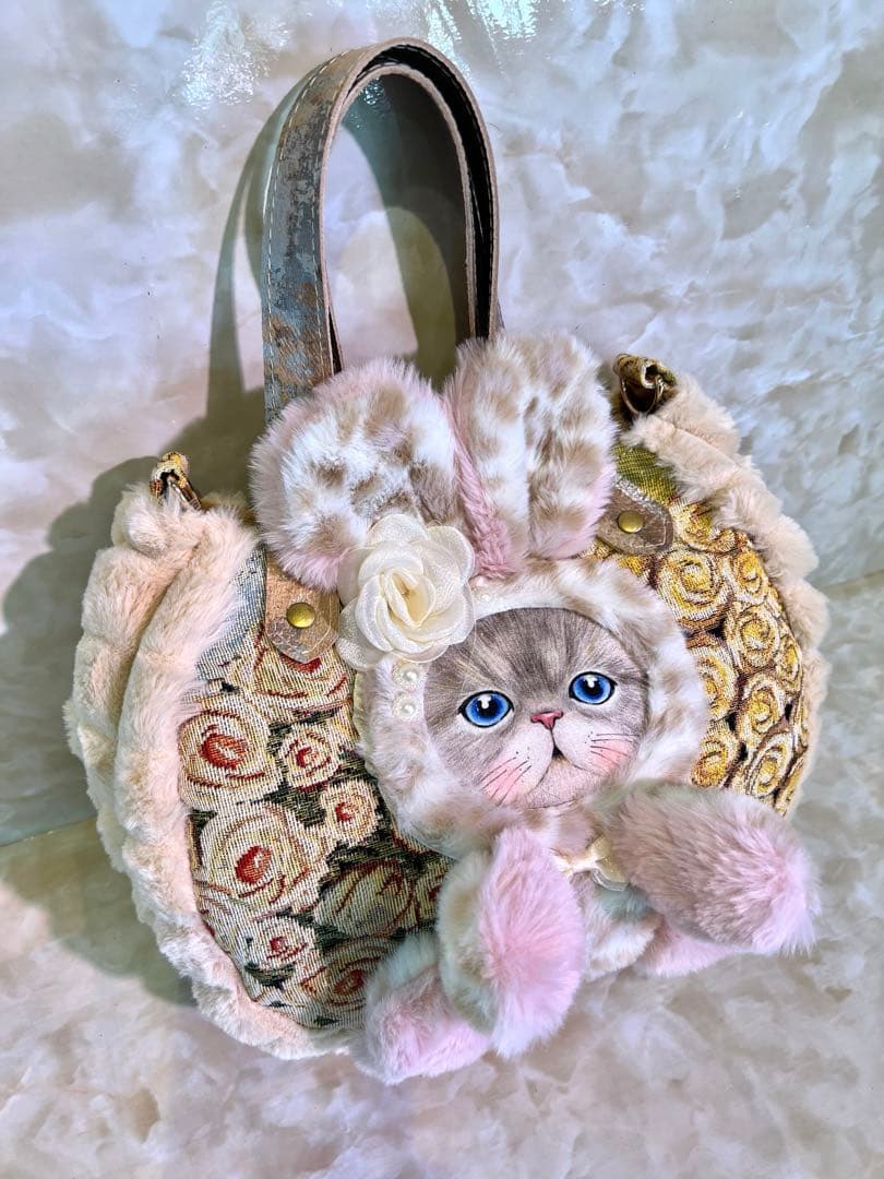 あ*き様 コヤンイサムチョン　ぽってり本革持ち手のバッグ　　　　ベージュファー