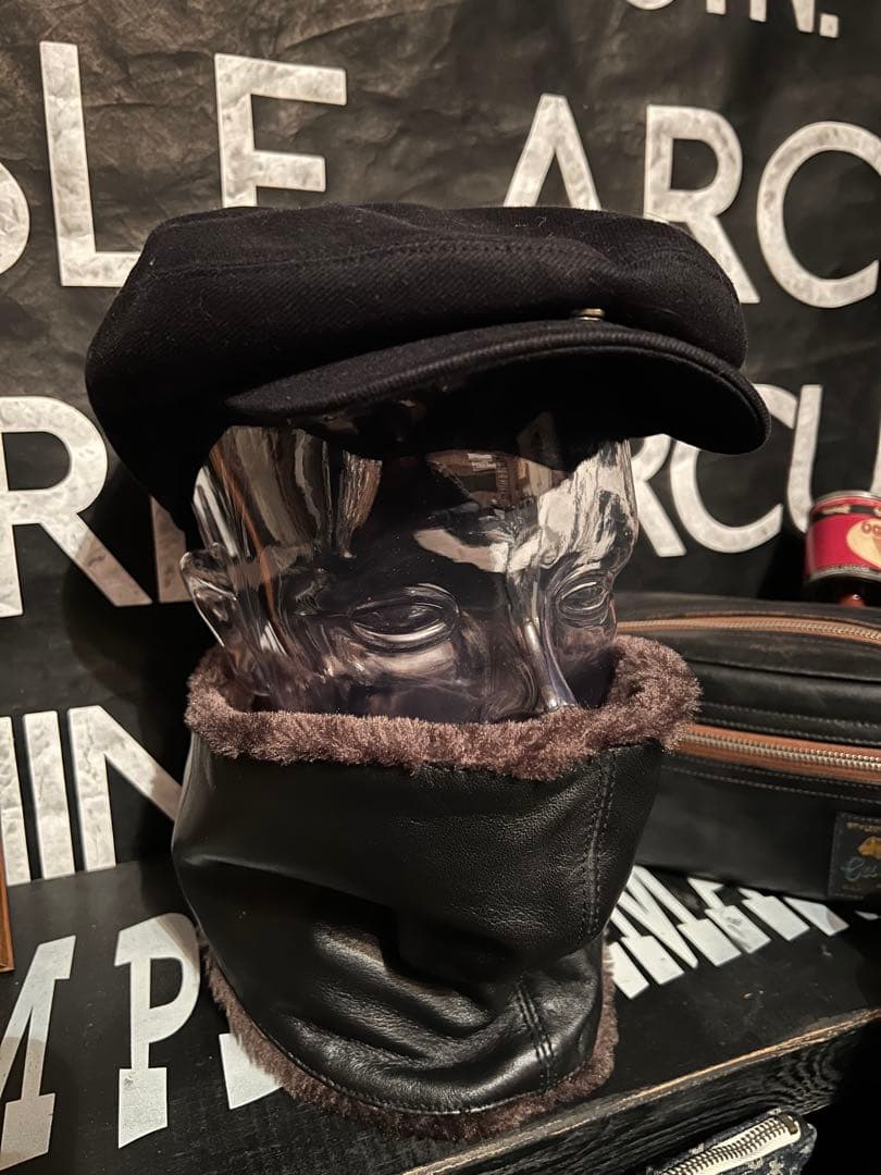 AT-DIRTY アットダーティー　レザーネックウォーマー　完売品