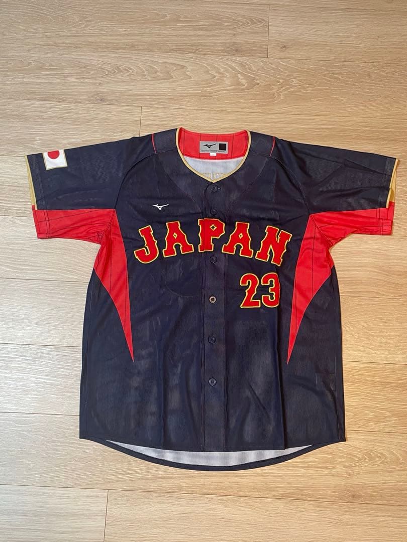 侍ジャパン　ヌートバー選手ユニフォーム