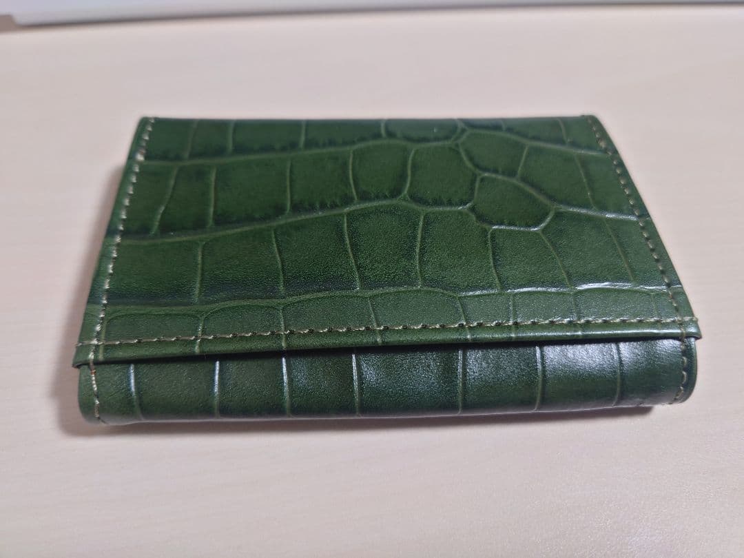 Dakota 牛革 名刺入れ オスピタリタ グリーン
