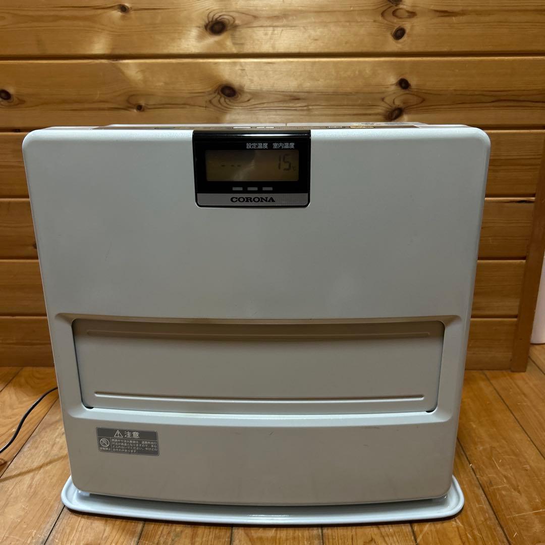 ￼￼￼シャッター式コロナ石油ファンヒータ －FH-EX4611BY 2011年製