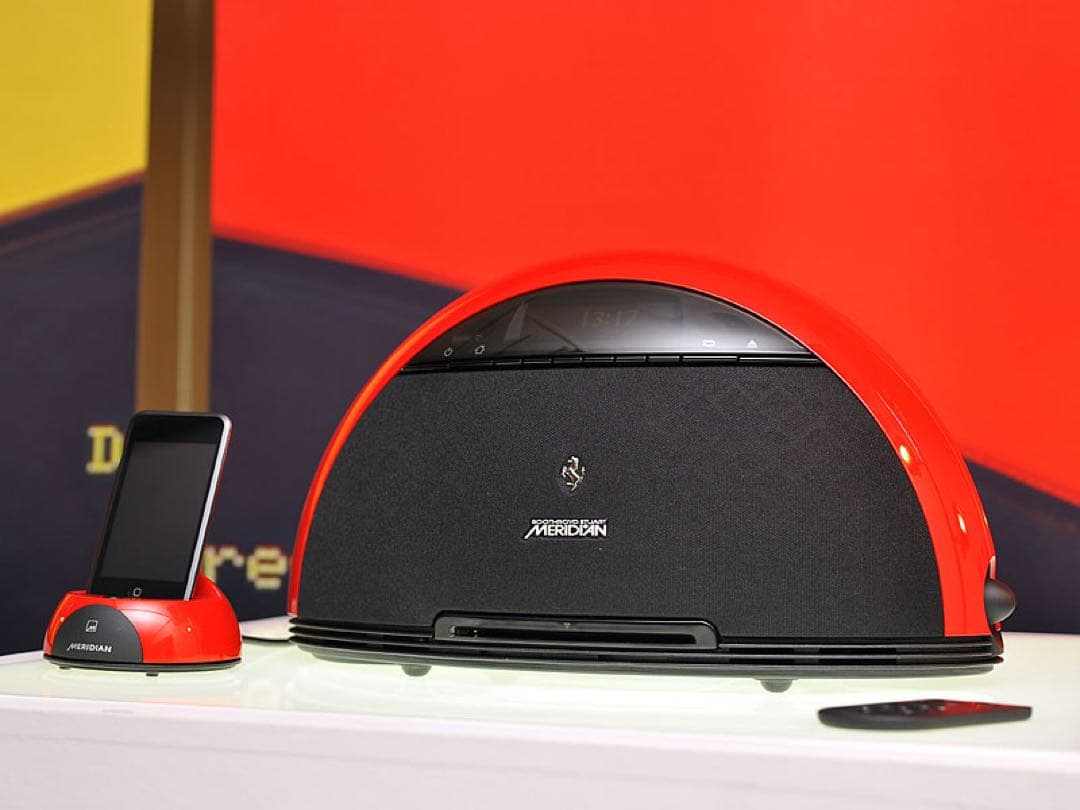 ✴︎大特価✴︎【超希少/新品/MERIDIAN】「F80」フェラーリレッドモデル