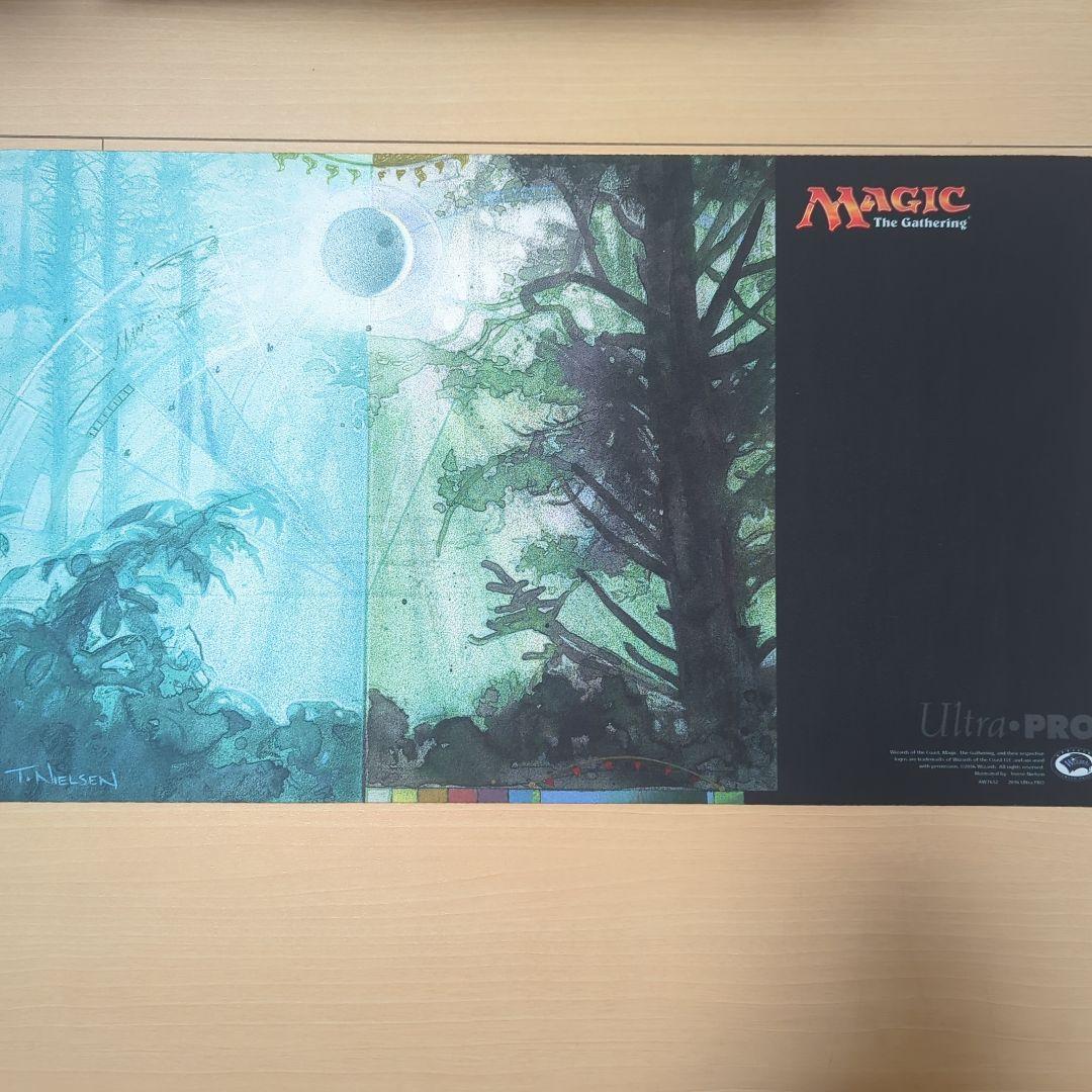 Terese Nielsen Guru Forest 森 プレイマット