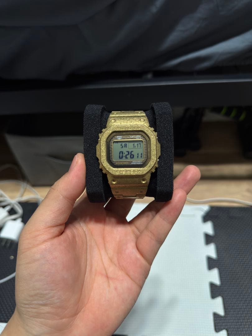 CASIO G-SHOCK フルメタル ゴールド GMW-B5000GD-9