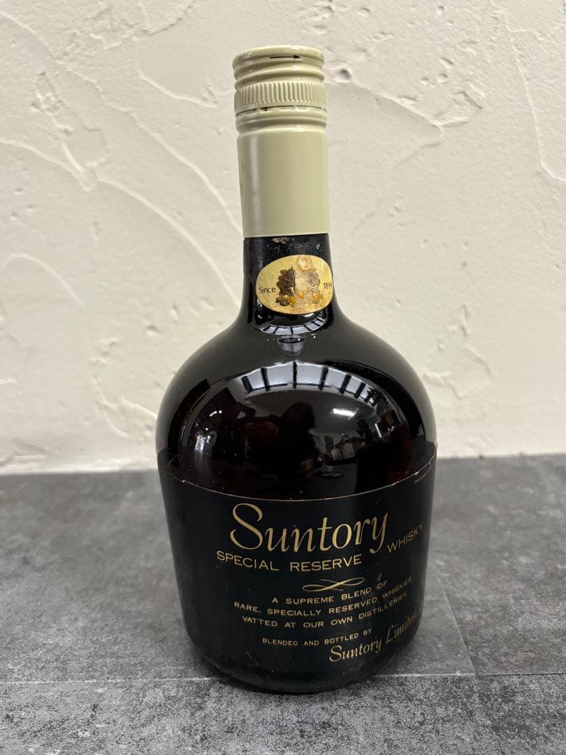 サントリー スペシャルリザーブ ジョニーウォーカー ニッカなど 4本まとめ