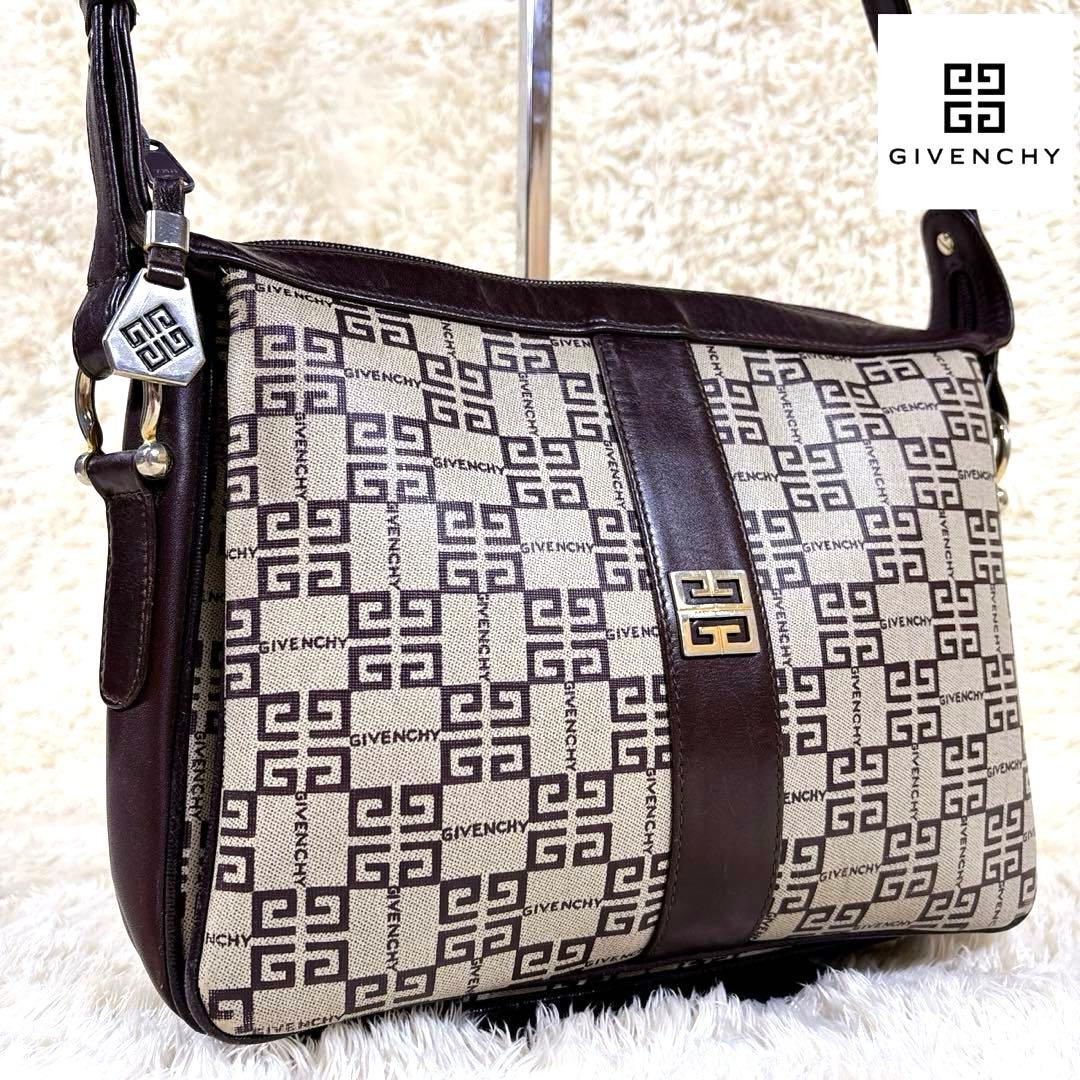 GIVENCHY ジバンシィ ショルダーバッグ モノグラム 4G PVC レザー