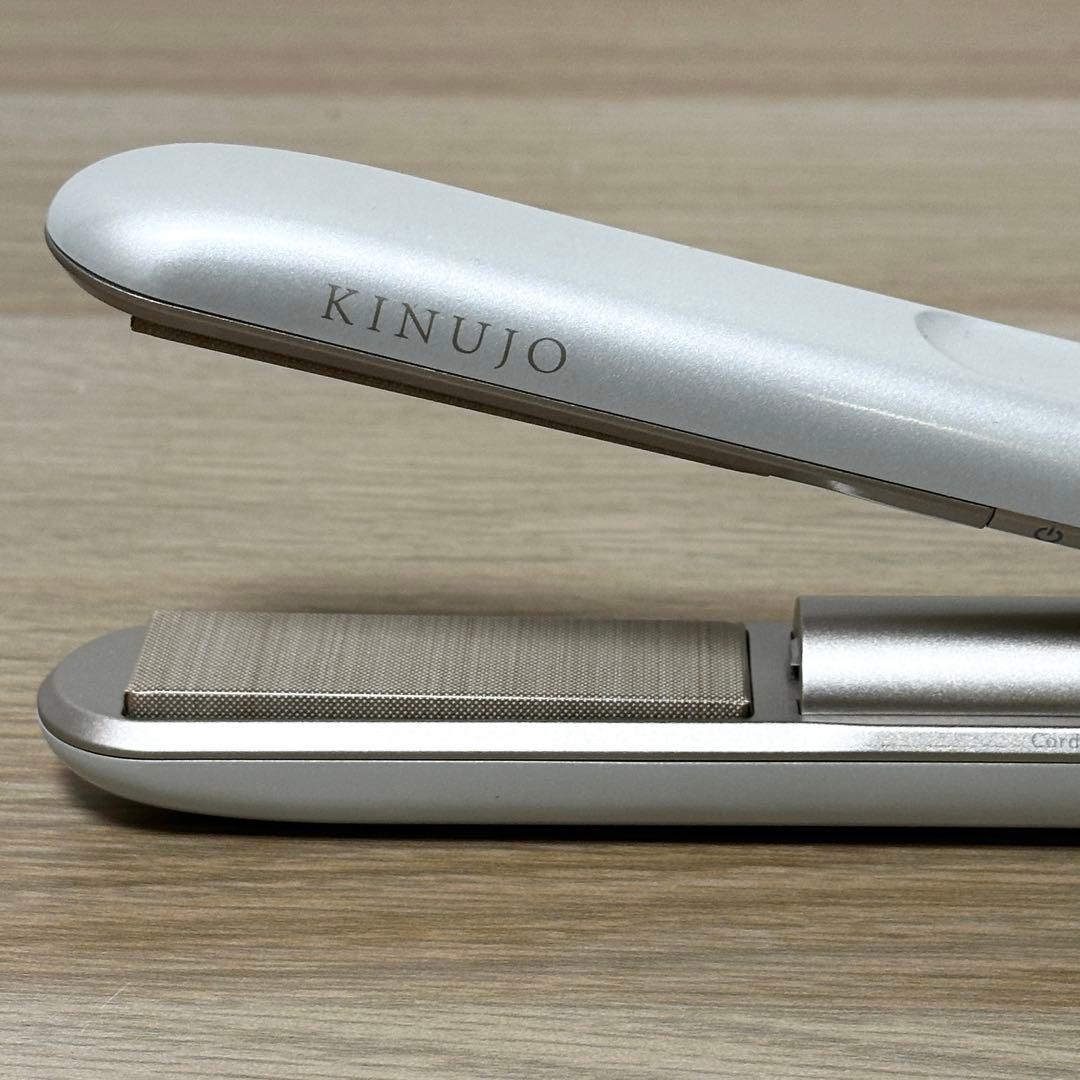 KINUJO Luxejewel LX001 コードレスアイロン