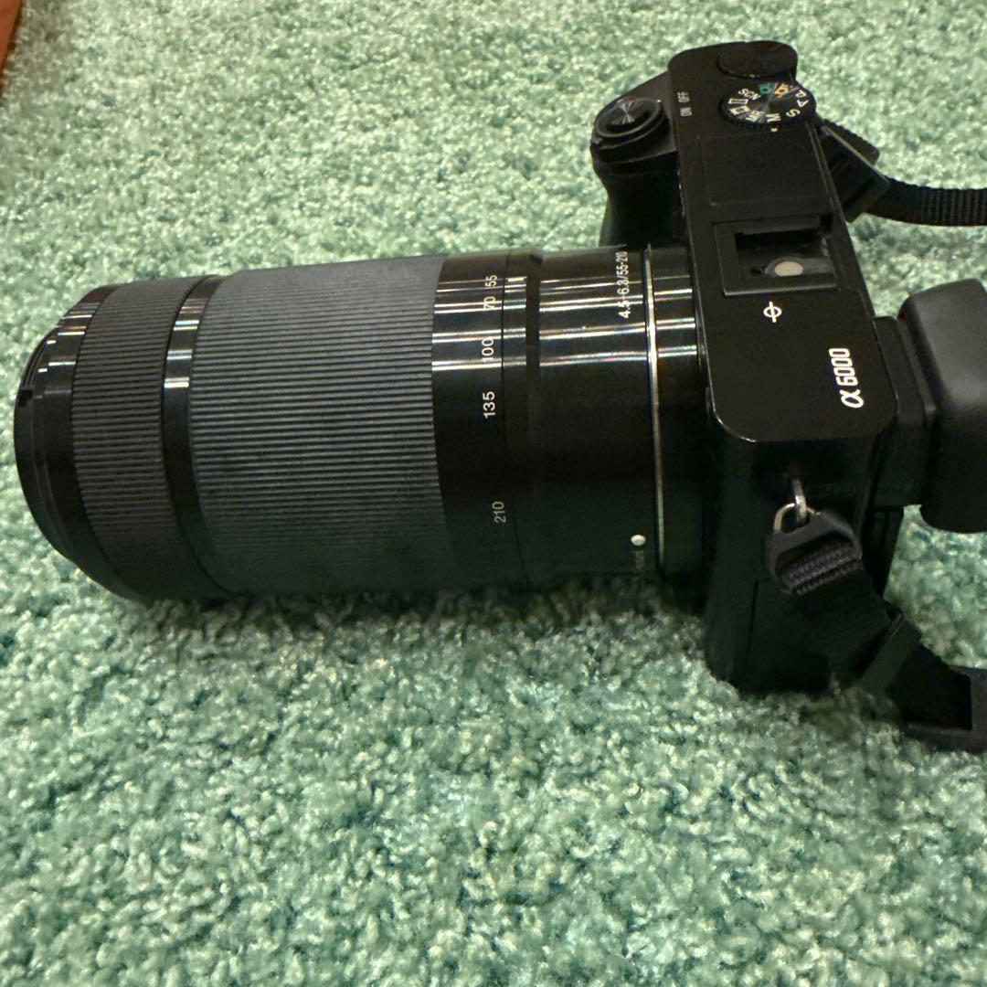 SONY α6000 ILCE-6000Y-B レンズ2付