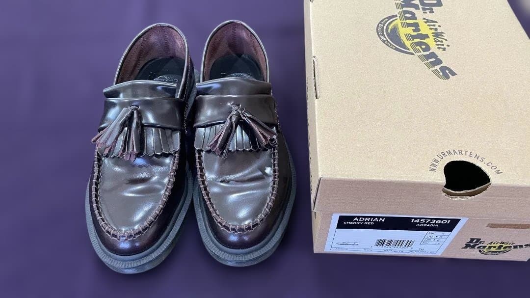 ★超美品　Dr.MARtens ADRIAN チェリーレッド US6
