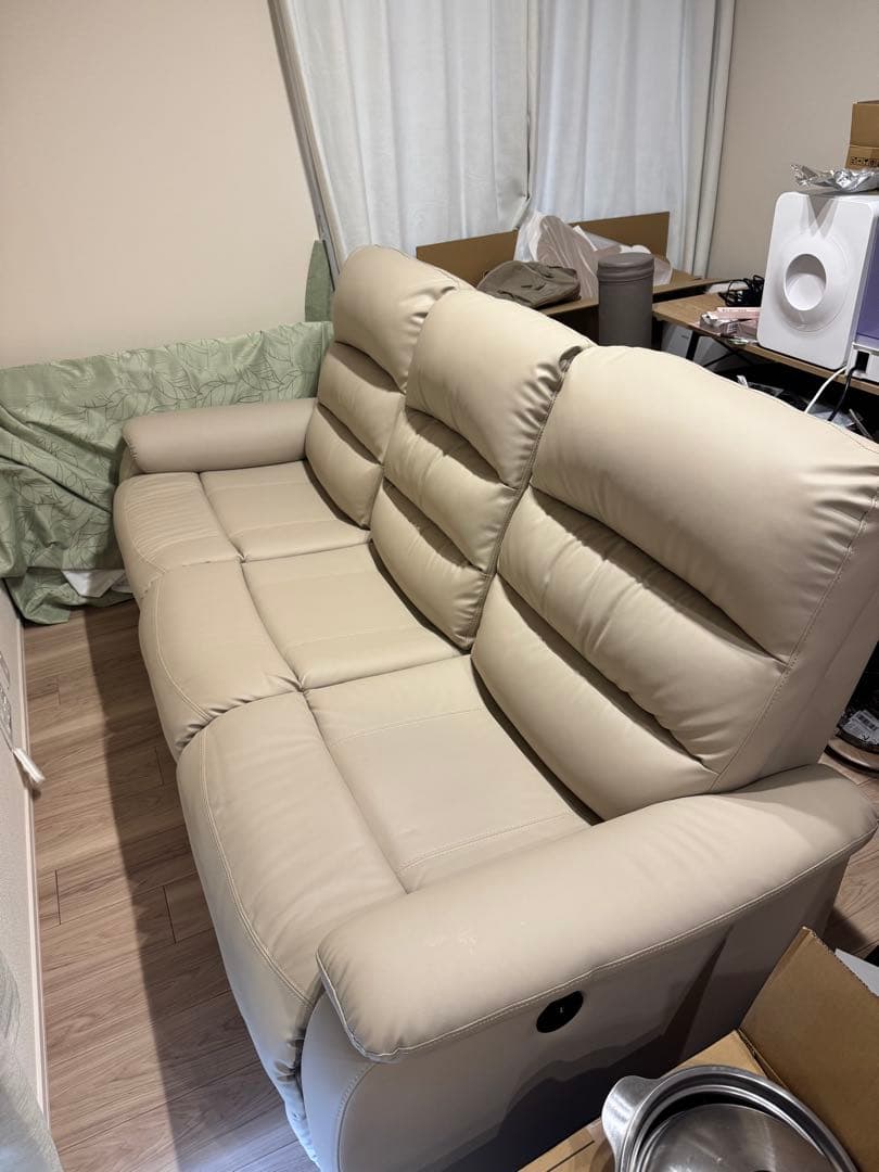 ト*ビ様 NITORI Nビリーバ 電動 リクライニング ソファ 3人掛け