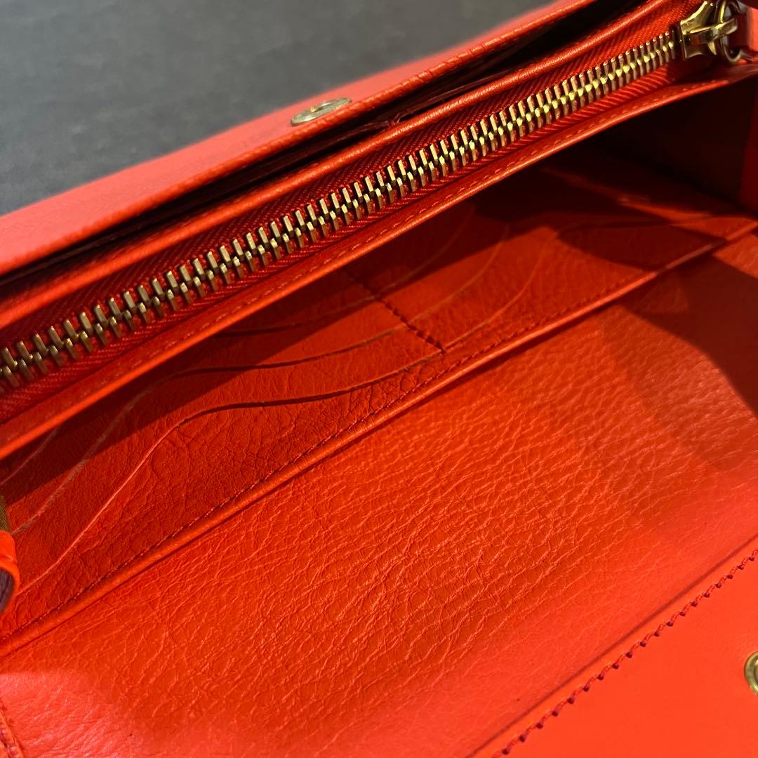 【未使用級】IL BISONTE　イルビゾンテ　長財布　オレンジ　レッド　レザー