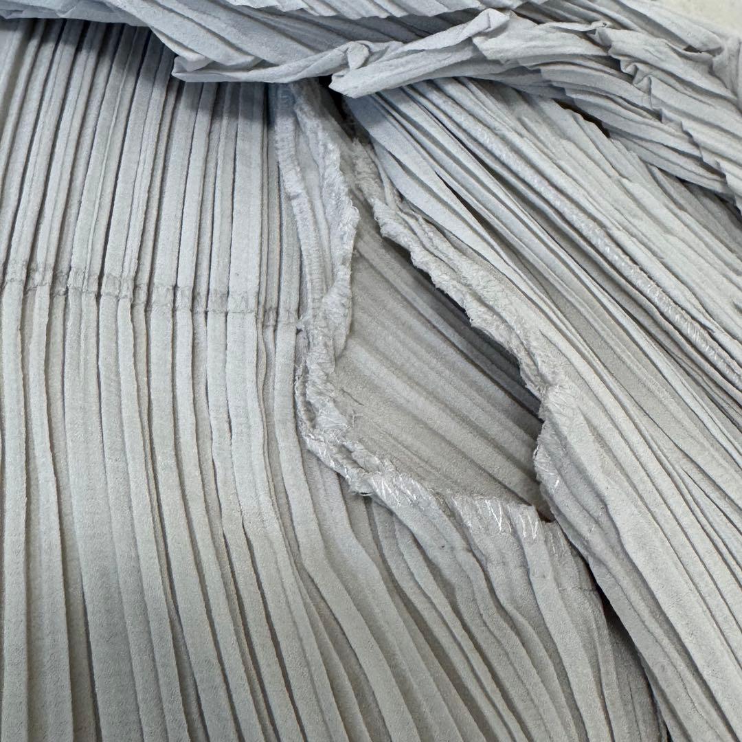 極美品✨ISSEY MIYAKE プリーツ　立体　変形　ジャケット　ライトグレー