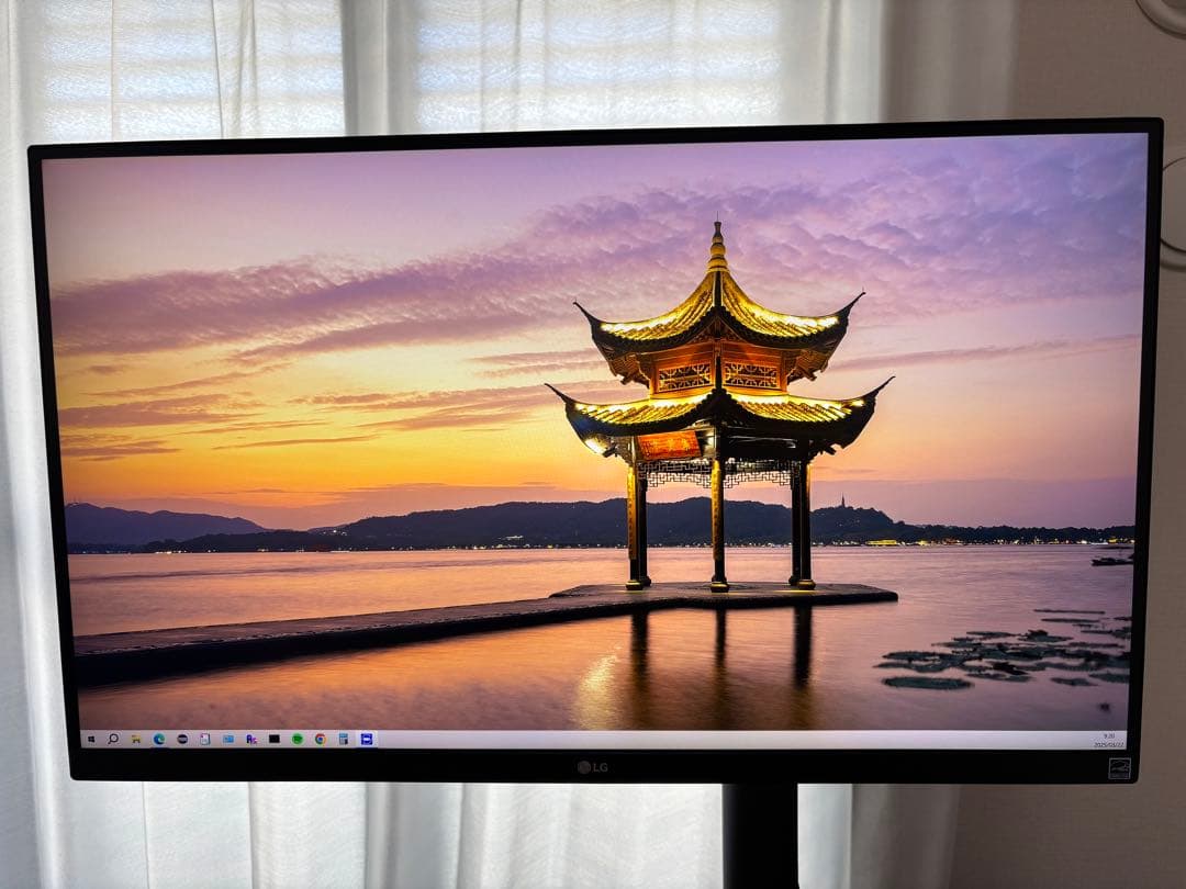 LG エルゴノミクス スタンド モニター 4Kディスプレイ 27UN880-B