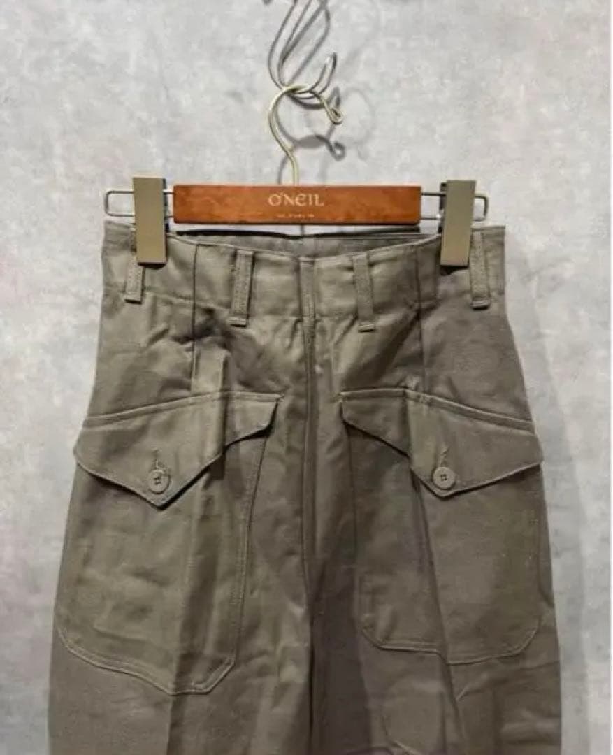 スウェーデン軍　ミリタリーパンツ　カーゴパンツ　　ヴィンテージ