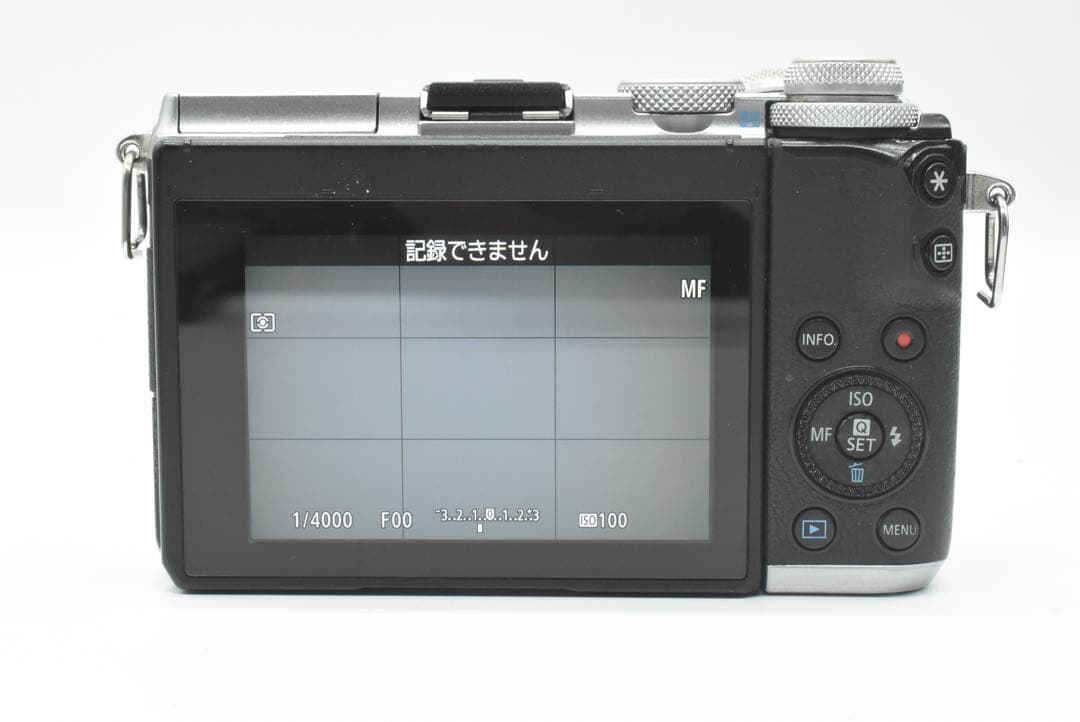 Canon キャノン eos m6 カメラ