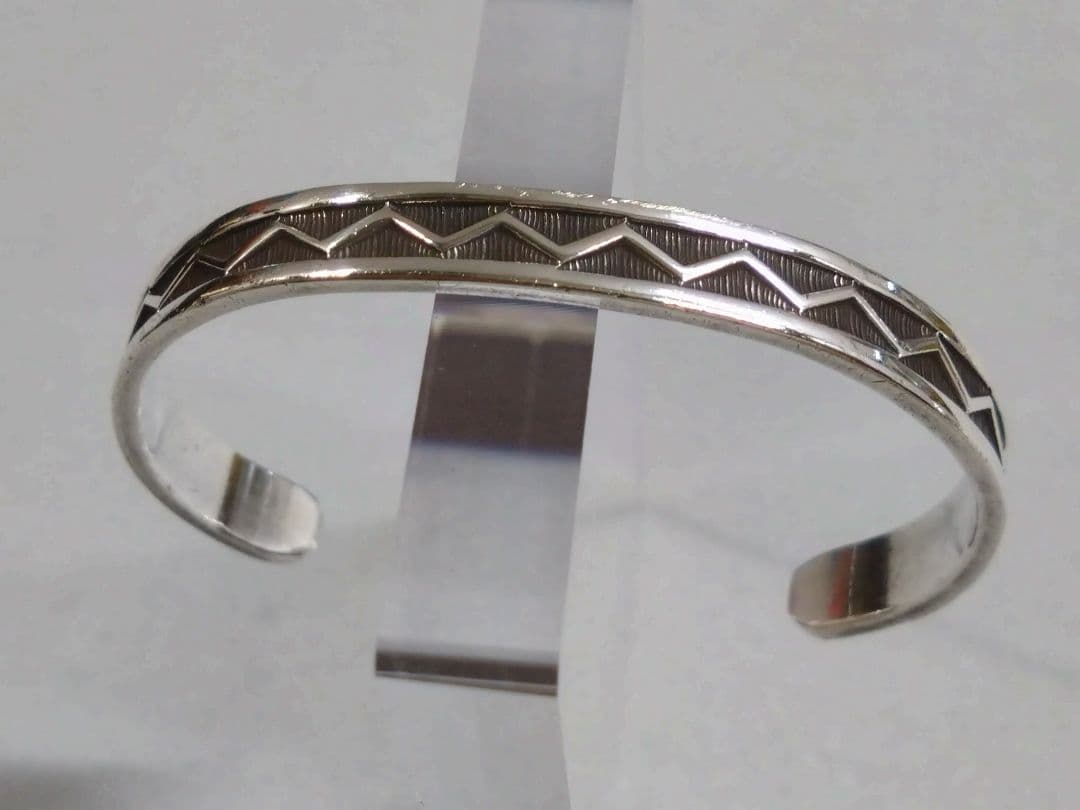 MT　サンシャインリーブス　ナバホ族　バングル　ブレスレット　J7