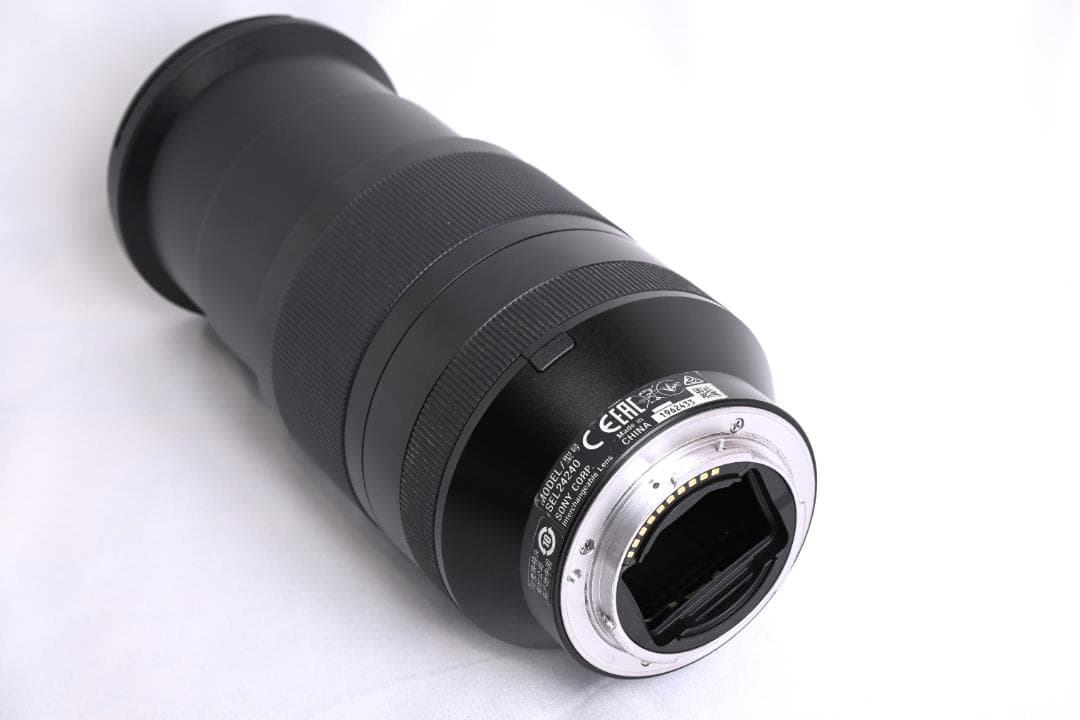 Sony FE 24-240mm F3.5-6.3 OSS ズームレンズ