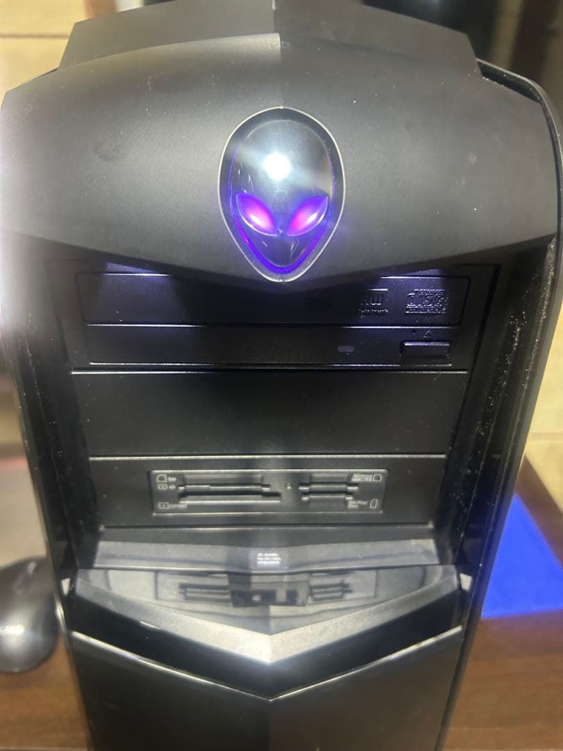 デスクトップ　Dell Alien